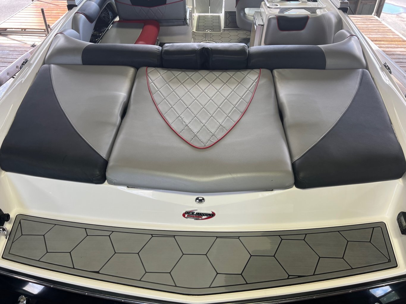 Bateau Mastercraft X35 2013 Rouge Moteur Ilmor 6.2 450heures, Surf Tabs Gen2, Remorque, Complètement Équipé!