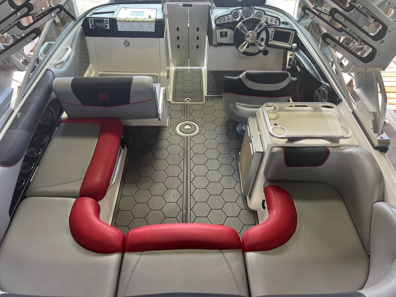 Bateau Mastercraft X35 2013 Rouge Moteur Ilmor 6.2 450heures, Surf Tabs Gen2, Remorque, Complètement Équipé!