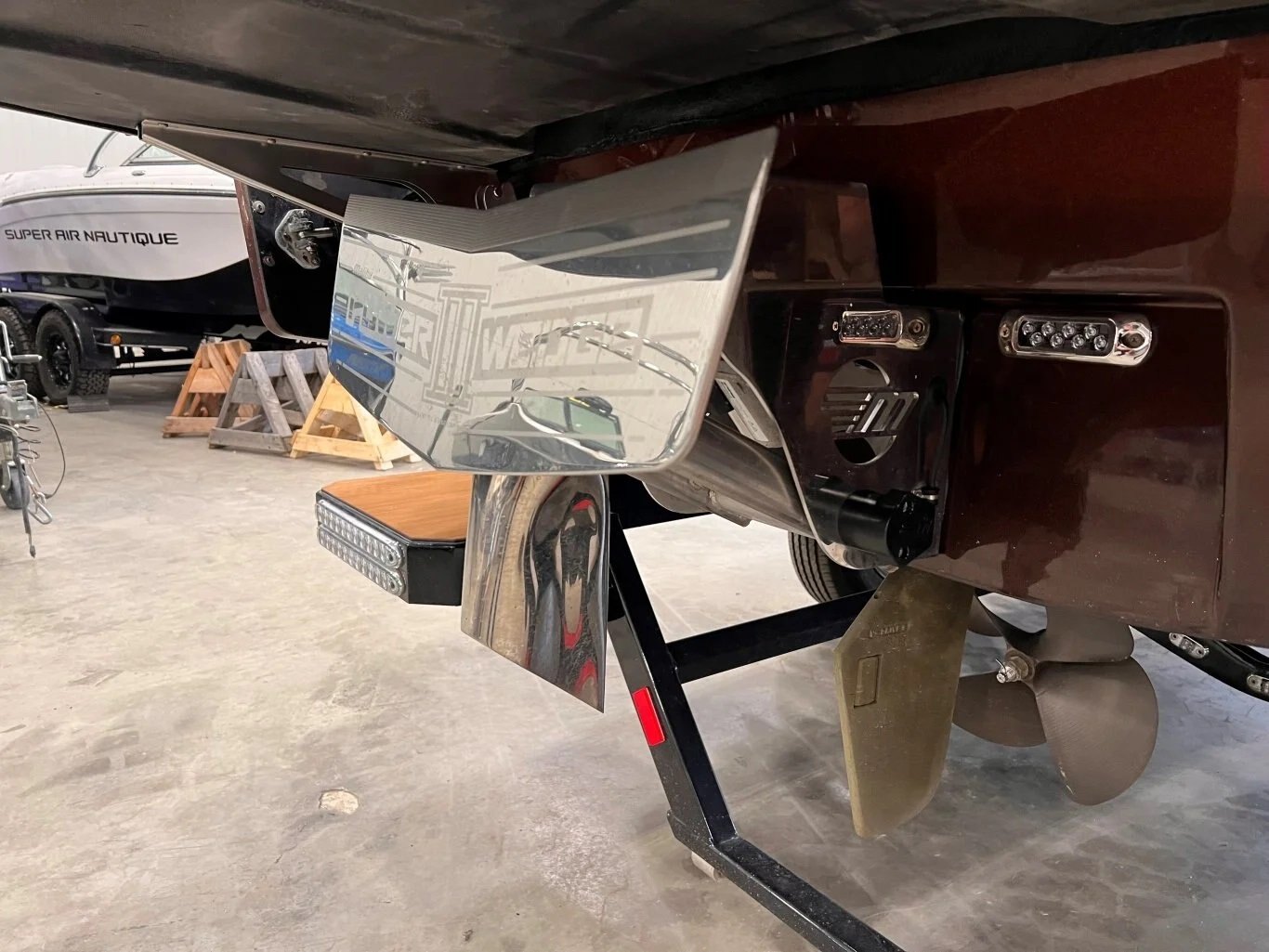 Bateau Malibu Wakesetter LSV22 2019 Noir & Gris Moteur Monsoon M5Di 146h, Remorque, Complètement Équipé!