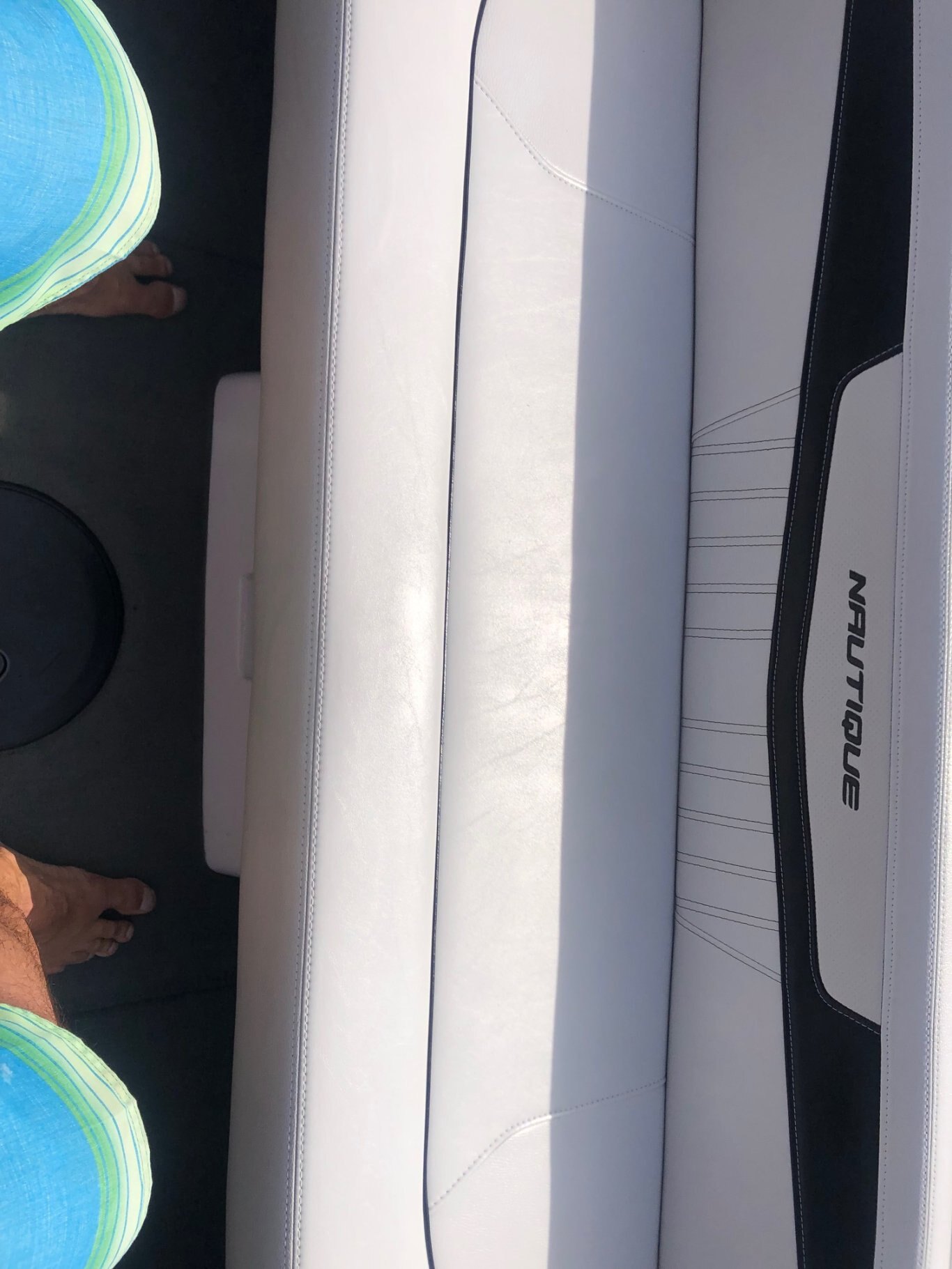 Bateau Correct Craft Ski Nautique 200 2014 Noir & Blanc avec Moteur PCM RZ409 385 heures, Remorque, Pour le Slalom !