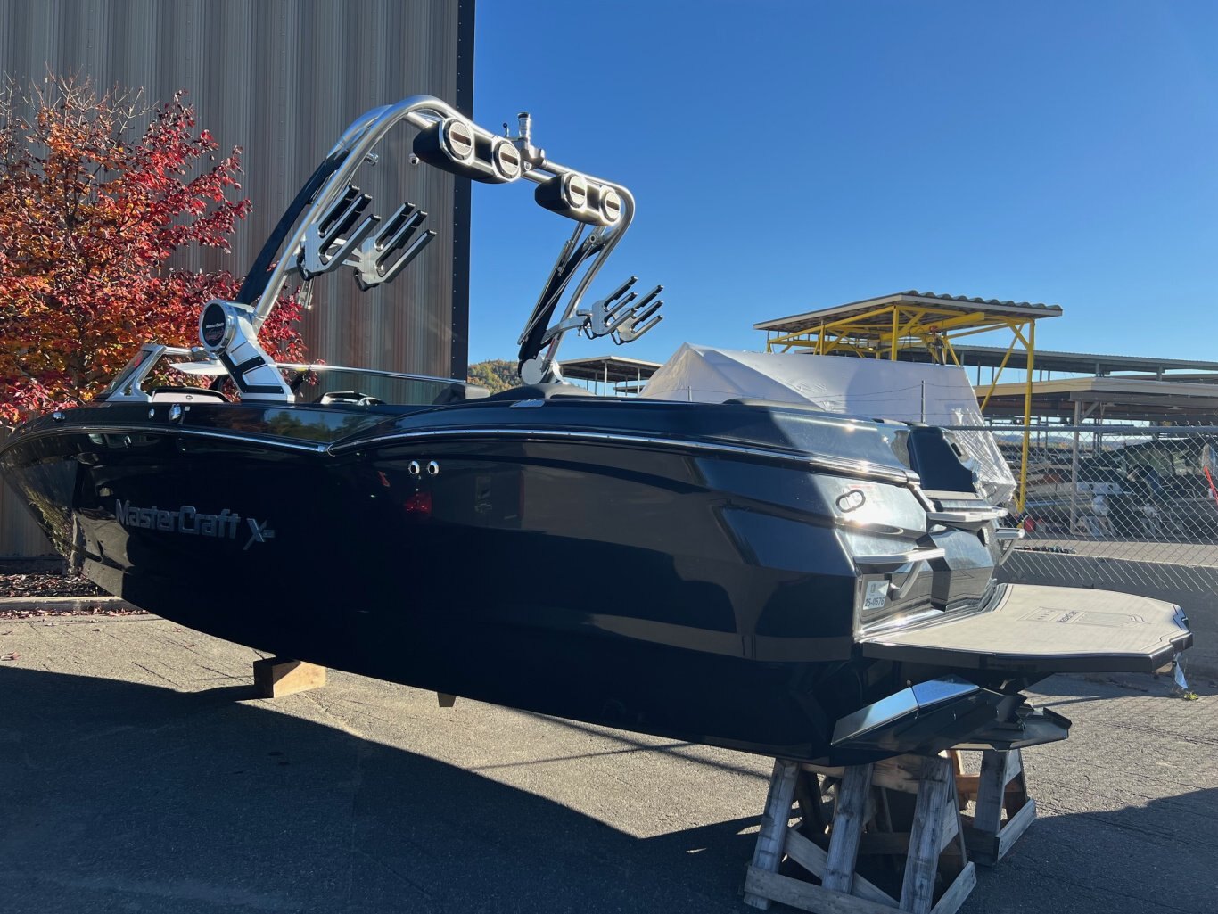 Bateau Mastercraft X Star 2018 Noir sur Noir Moteur Ilmor 6.2l 430hp 181h, Complètement Équipé pour le Wakesurf!