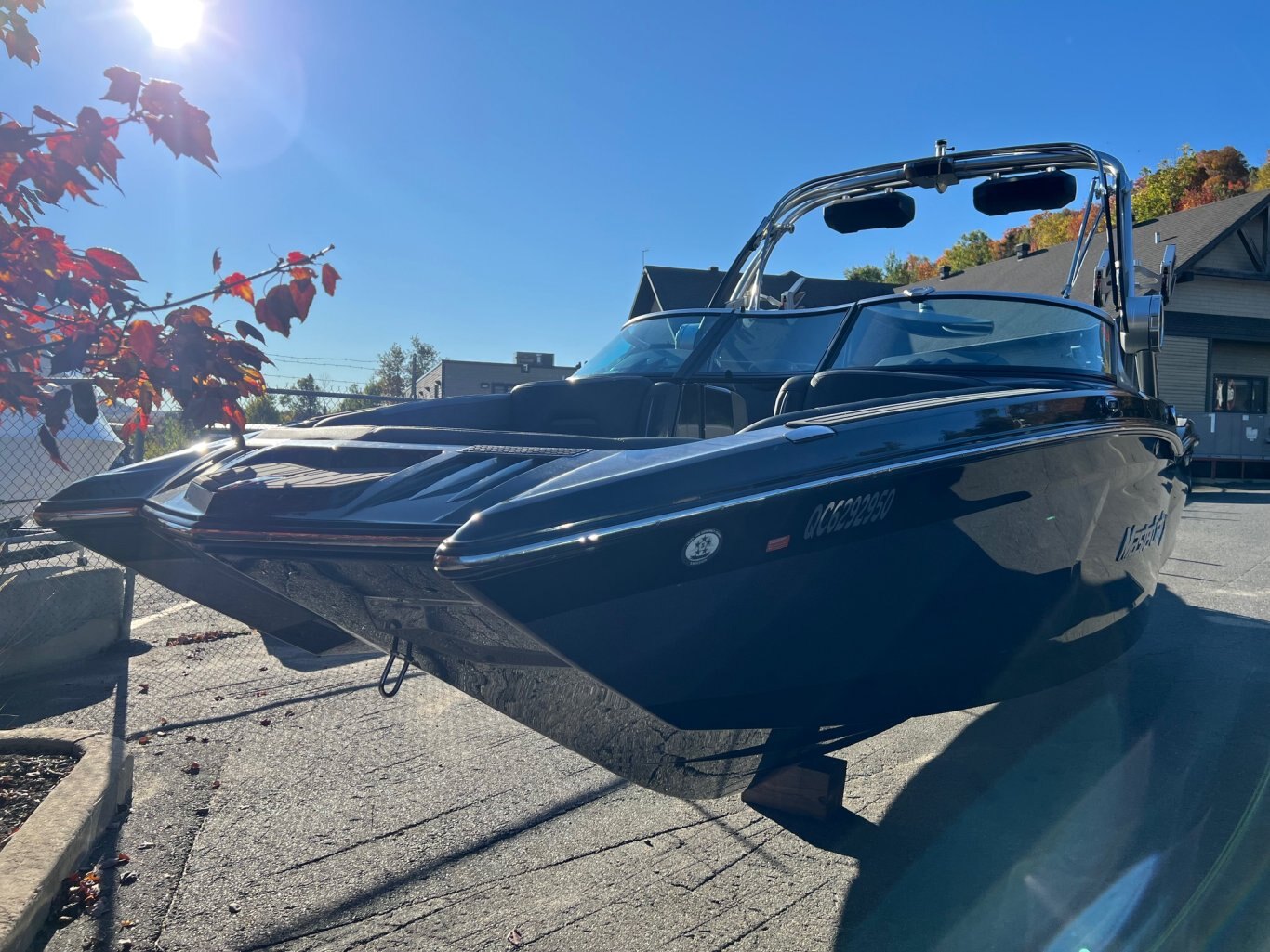 Bateau Mastercraft X Star 2018 Noir sur Noir Moteur Ilmor 6.2l 430hp 181h, Complètement Équipé pour le Wakesurf!