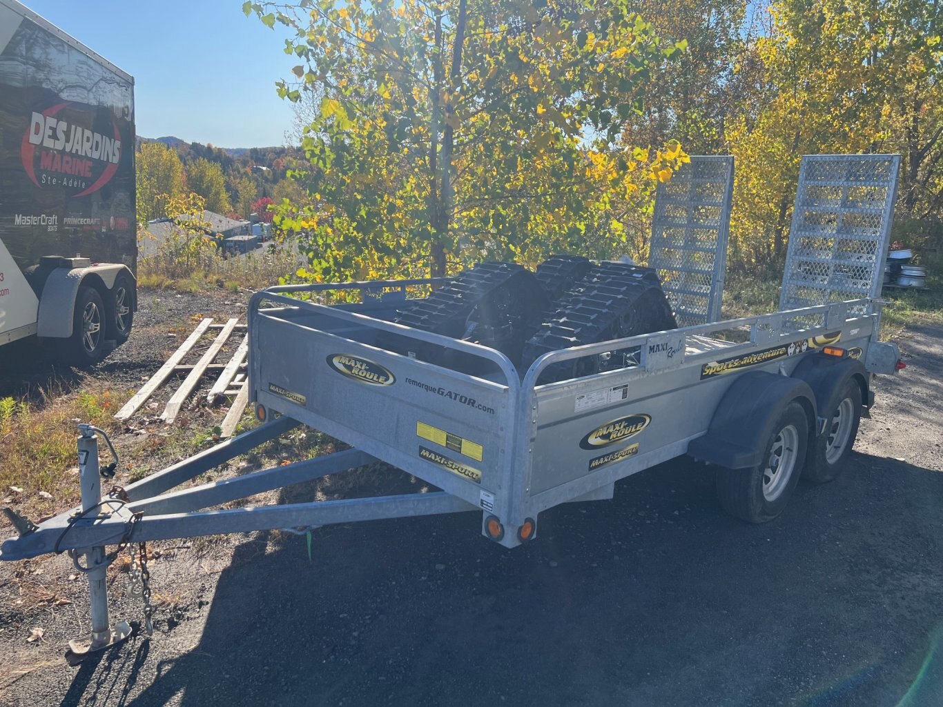 Côte à côte Honda Pioneer SXS1000 5 LTD 2021 Bronze 5 places 1000cc avec 568km & Chenilles Camso UTV 4S1 Neuves !