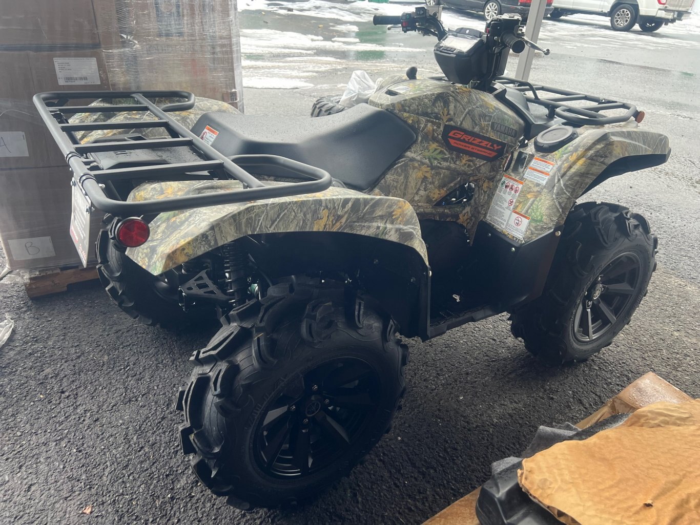 VTT Yamaha Grizzly EPS Camo 2026, Winch, Mags & Pneus Agressifs, Modèle Multi Usage!
