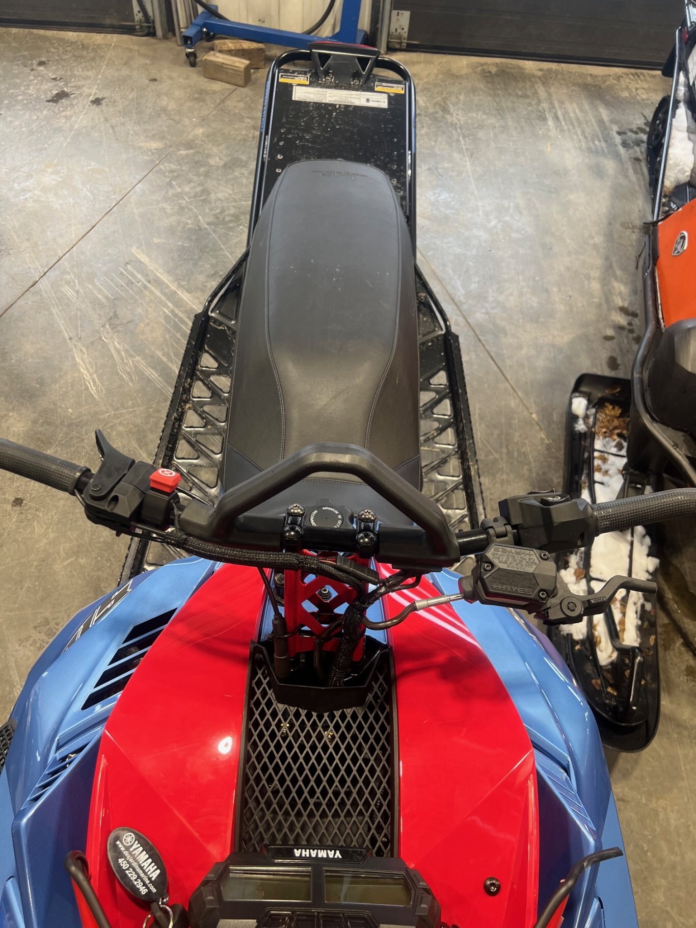 Motoneige Yamaha Sidewinder X TX SE 146 2024 Bleu Démo 366km Modèle Hybride Financement 0%!