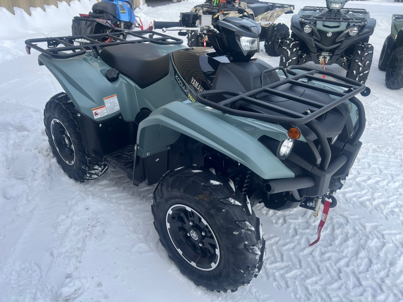 VTT Yamaha Kodiak 700 EPS XT R 2026 Gris, Modèle Multi Usage avec Winch, Mags & Direction Assistée!