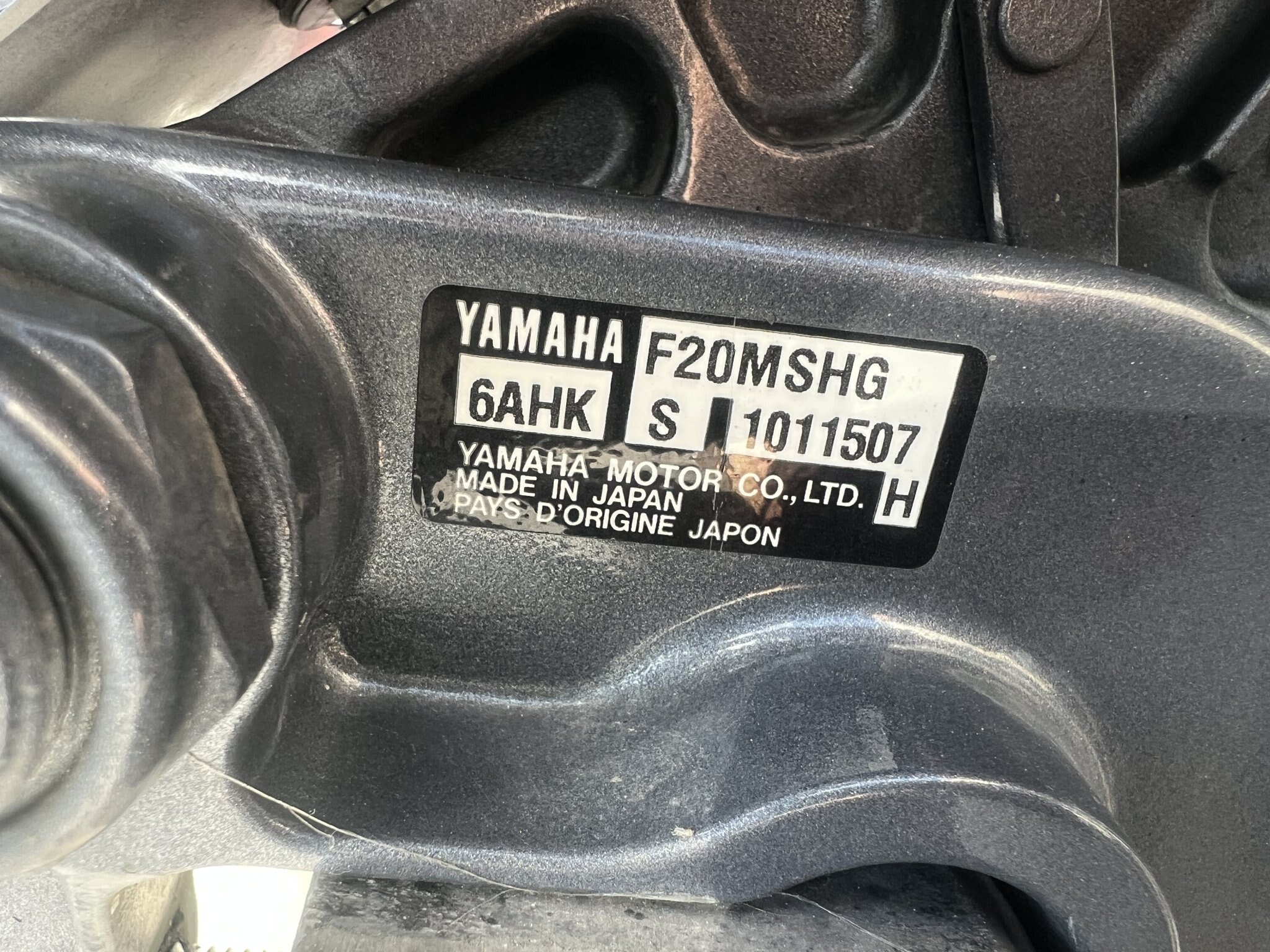 Moteur Hors Bord Yamaha F20 Gris 20hp 4 Temps en très bon état, F20MSHG!