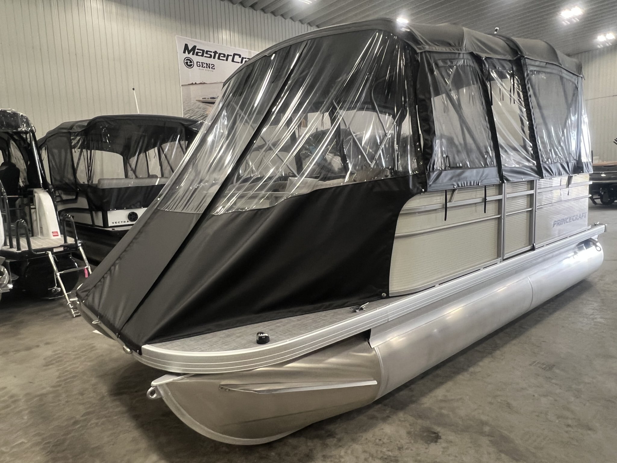 Ponton Princecraft Jazz 19 4S 2026 Blanc, Moteur Mercury 30HP, Toit Campeur, Système Audio & Plus!