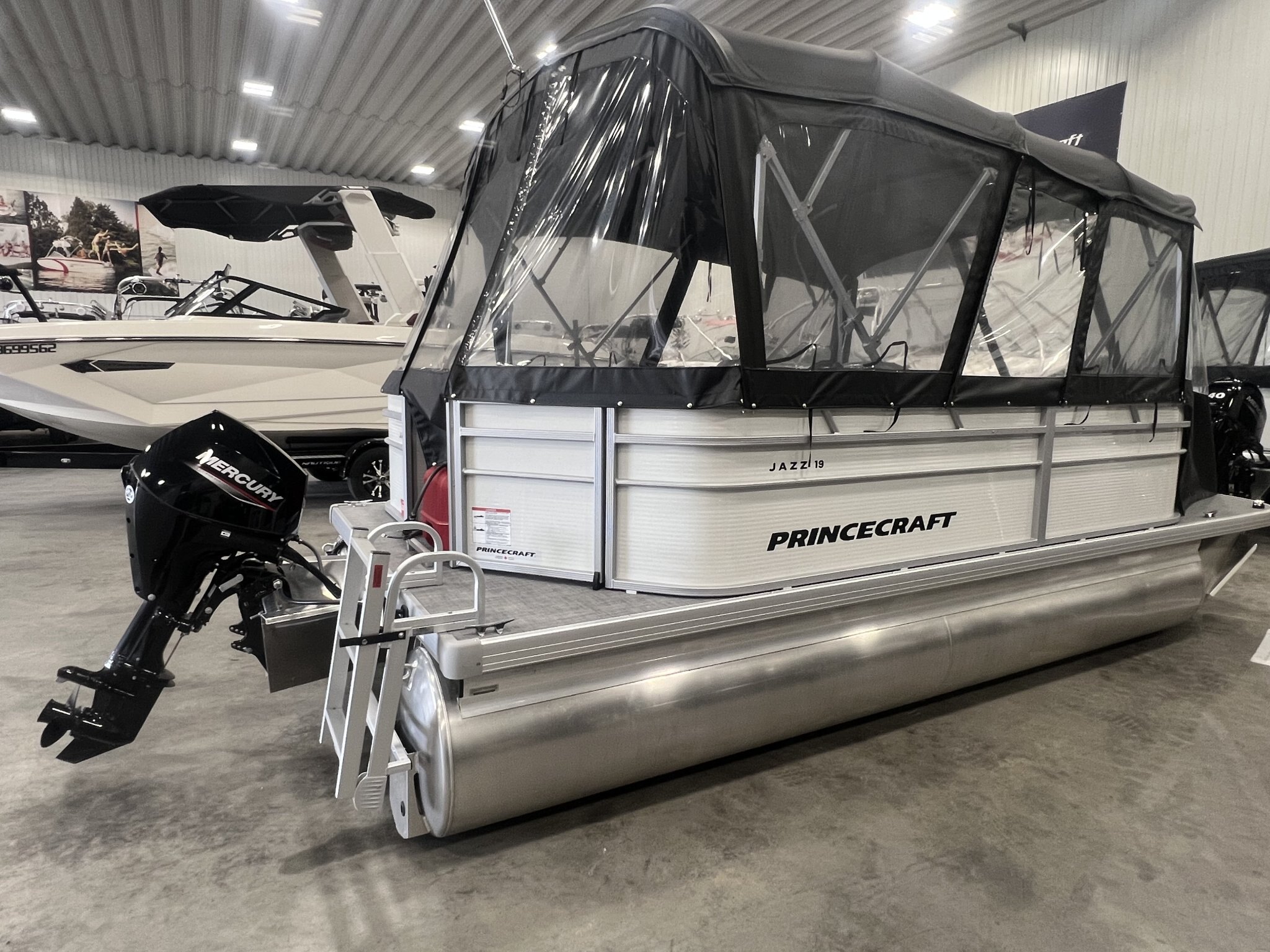 Ponton Princecraft Jazz 19 4S 2026 Blanc, Moteur Mercury 30HP, Toit Campeur, Système Audio & Plus!