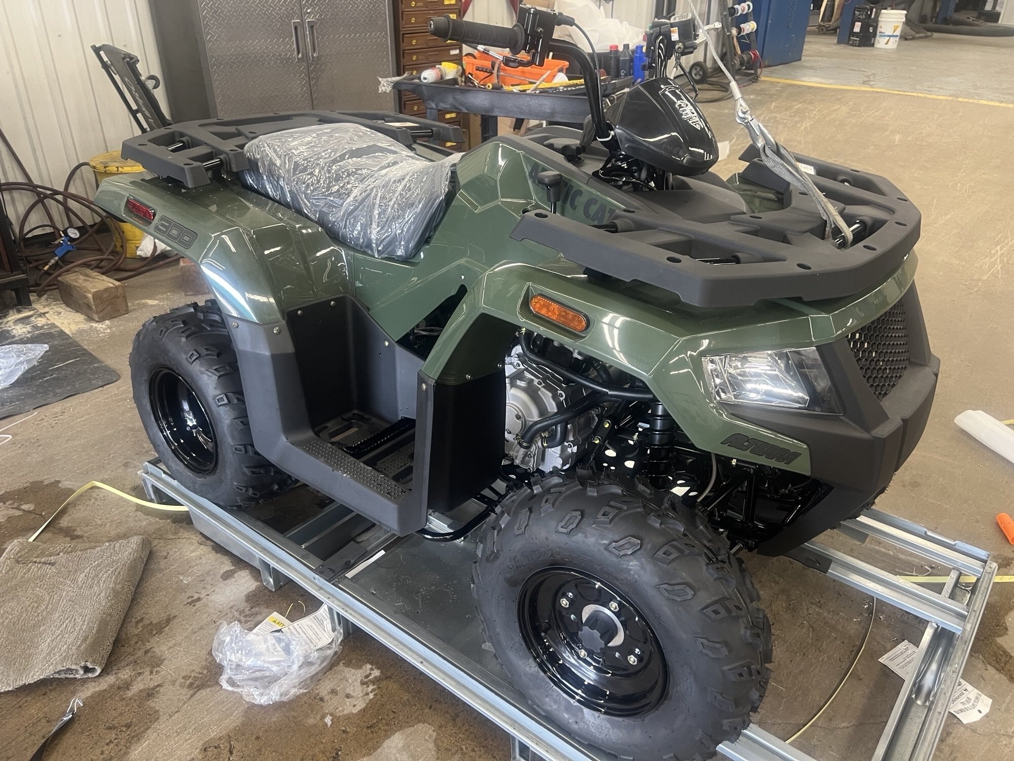 VTT Arctic Cat Alterra 300 2026 Vert, 2x4, Modèle pour Jeunes!