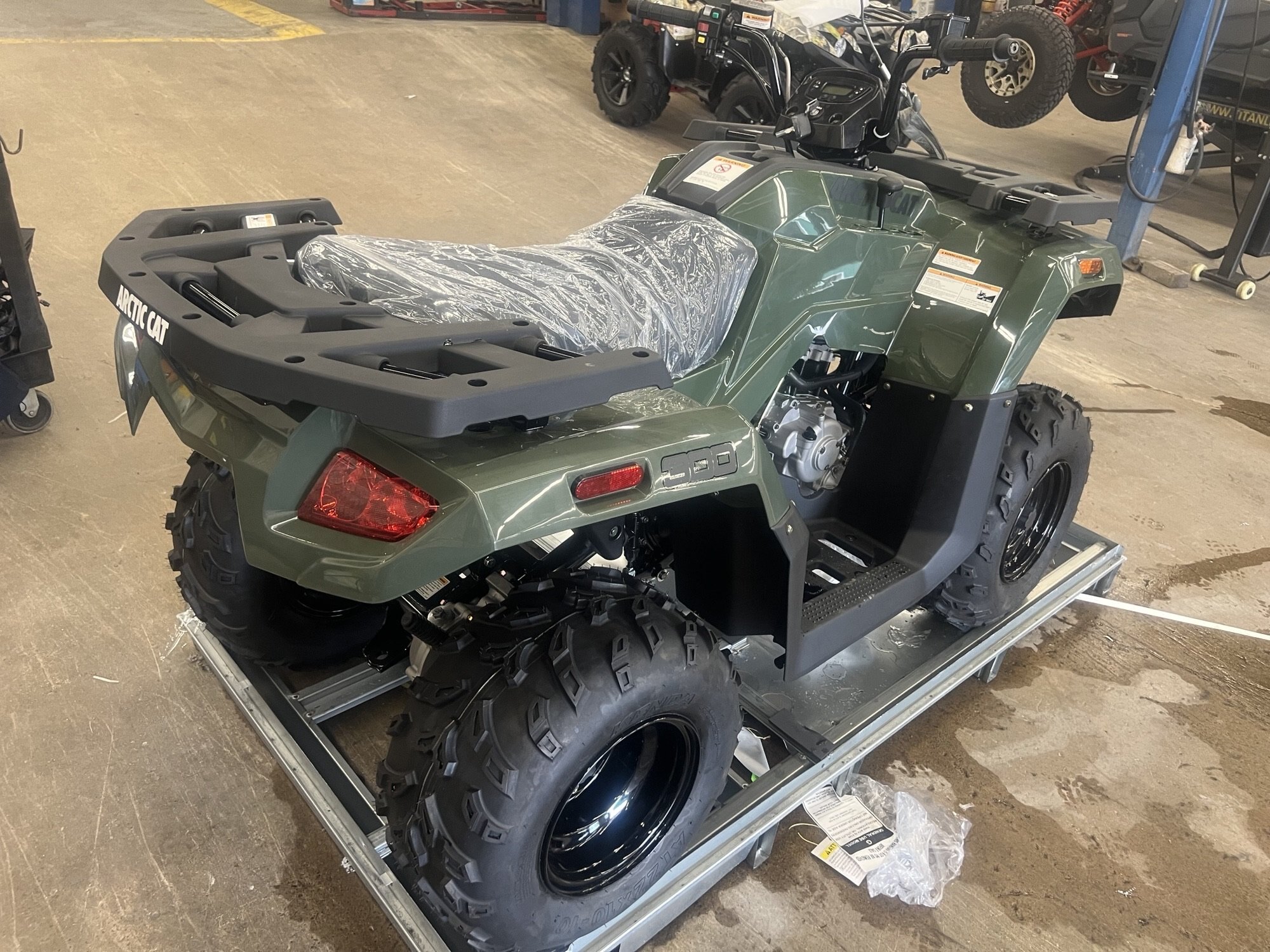 VTT Arctic Cat Alterra 300 2026 Vert, 2x4, Modèle pour Jeunes!