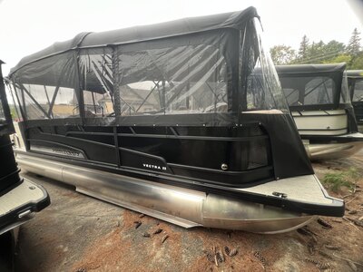 Ponton Princecraft Vectra 23RL-SS Sport 2027 Noir sur Tan, Moteur Mercury 115hp Pro XS, Toit Campeur, Sonar, 2x Tables, Système de sons Kicker & +!