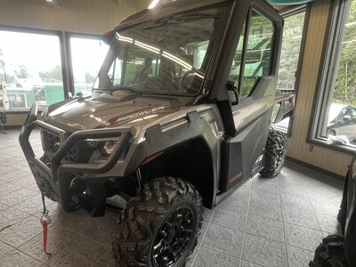 Side by Side Arctic Cat Prowler 800 LTD 2027 Gris, Vient avec Cabine, Chaufferette, Winch, Écran G8, Multi-Usages