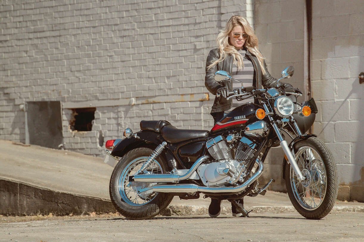 2024 Yamaha XSR700 Heritage White