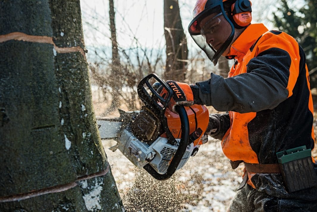 STIHL MS 661 CM CHAIN SAW 20