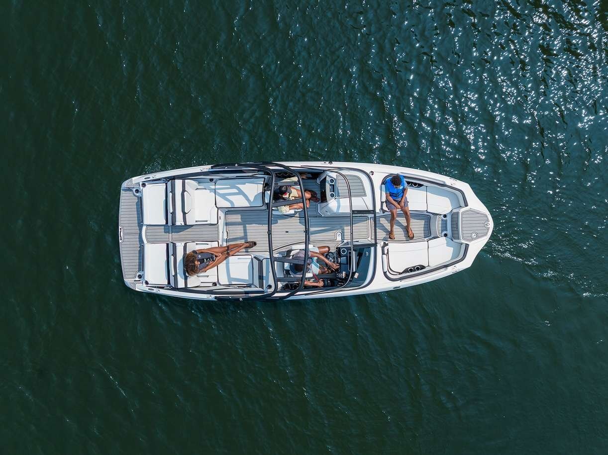 2026 Yamaha AR220 Black