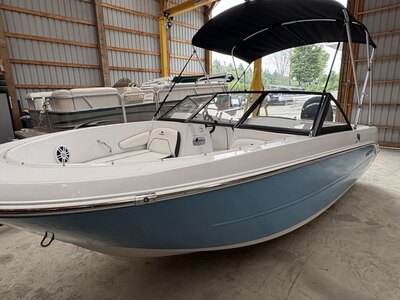Stingray Boats | Rosseau Road Powersports & Marine | New & Used