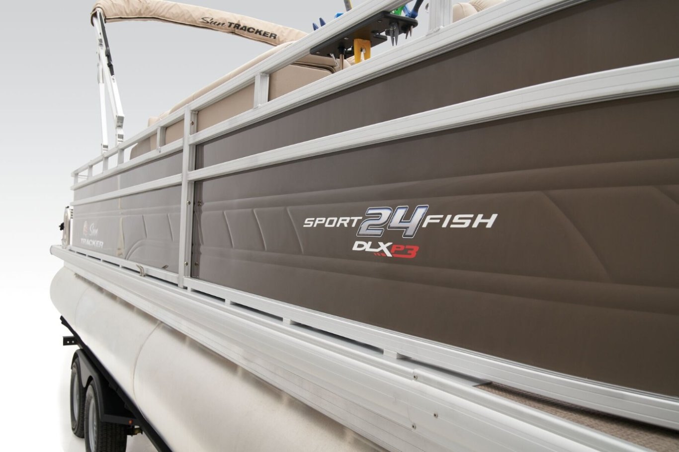 2025 Sun Tracker SPORTFISH™ 24 XP3