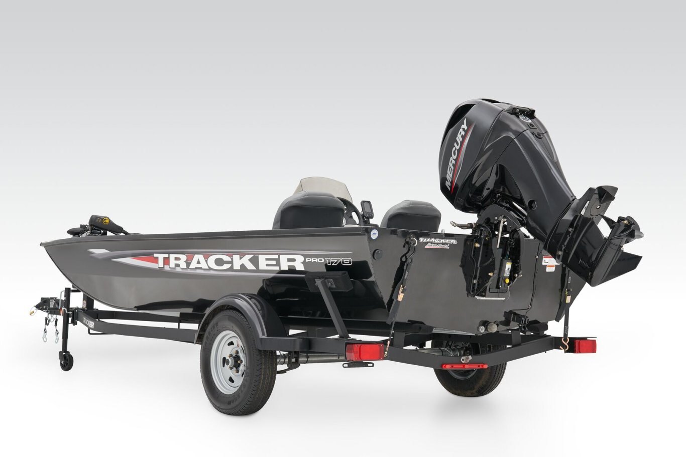 2025 Tracker PRO 170