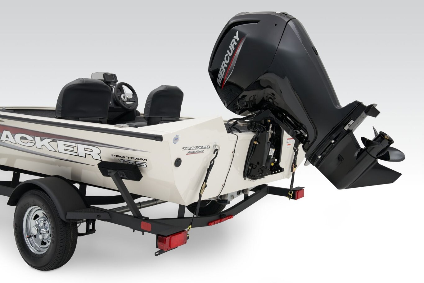 2025 Tracker PRO TEAM™ 175 CRAPPIE EDITION