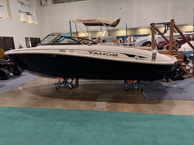 2025 Tahoe 210 S