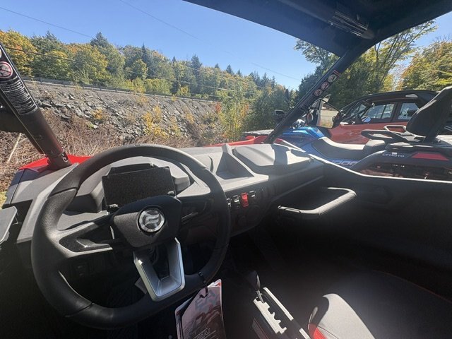 2026 CFMOTO ZFORCE 950 TRAIL Magma Red