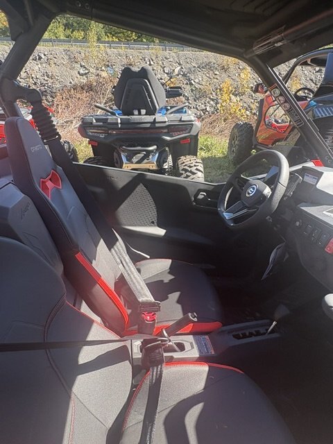 2026 CFMOTO ZFORCE 800 TRAIL Magma Red