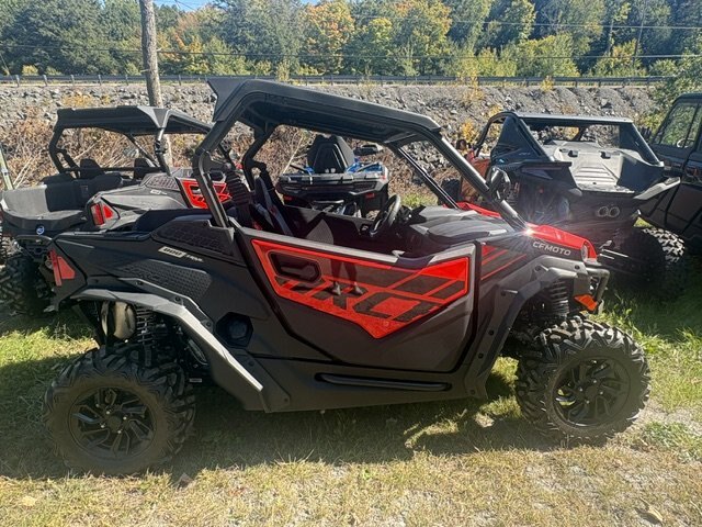 2026 CFMOTO ZFORCE 800 TRAIL Magma Red