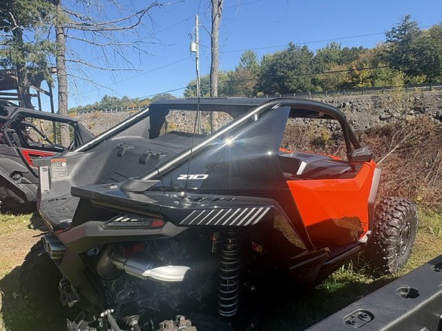 2026 CFMOTO ZFORCE Z10 Lava Orange