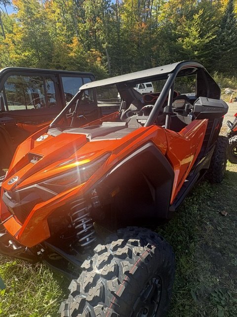 2026 CFMOTO ZFORCE Z10 Lava Orange