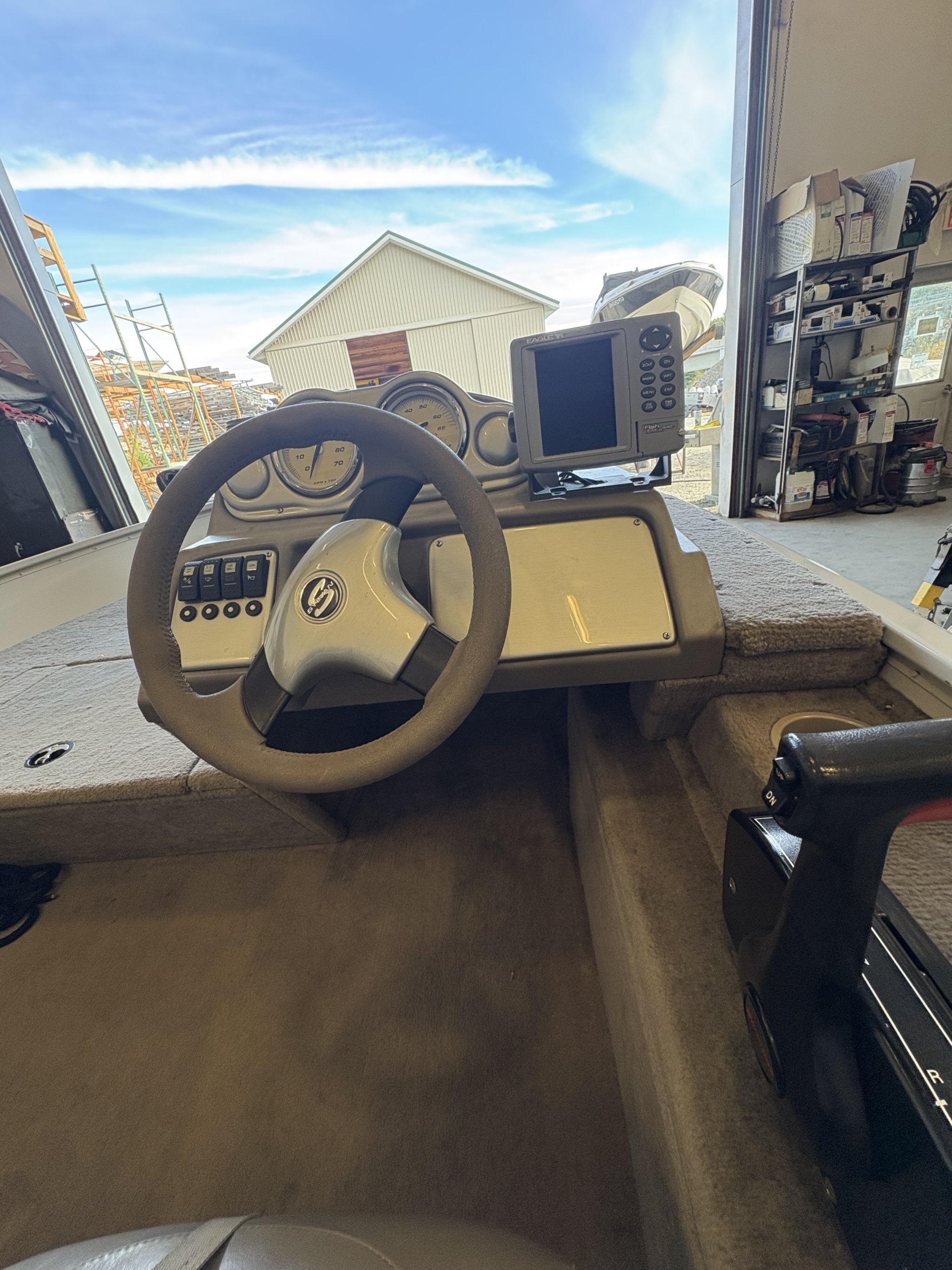 2005 Sylvan 1600 Explorer