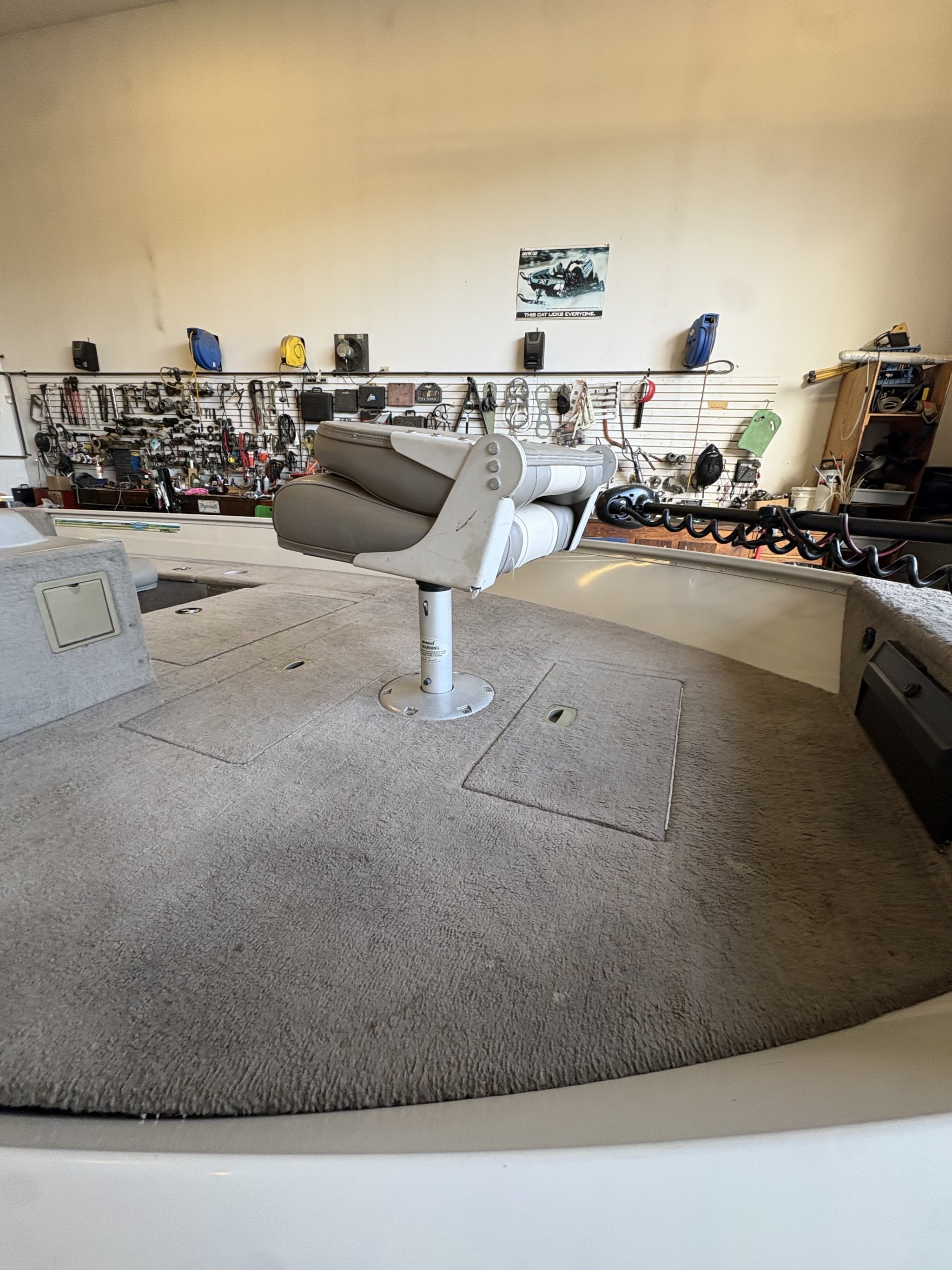 2005 Sylvan 1600 Explorer