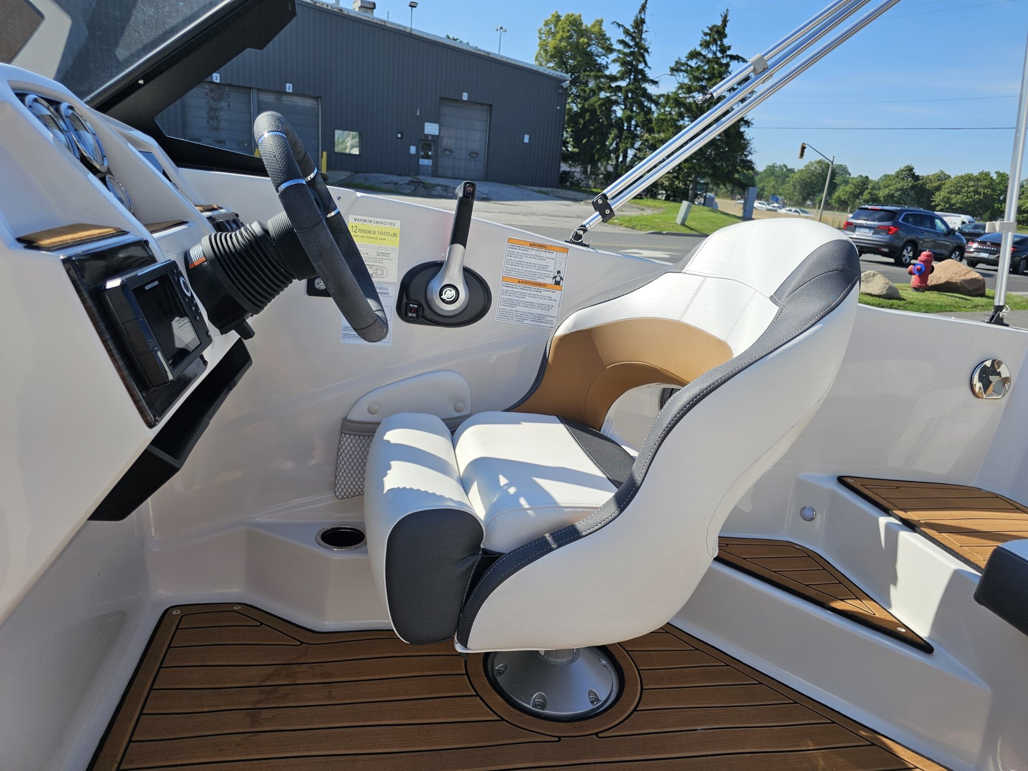 2023 Starcraft Marine SVX 210 With Mercruiser 4.5L 250HP