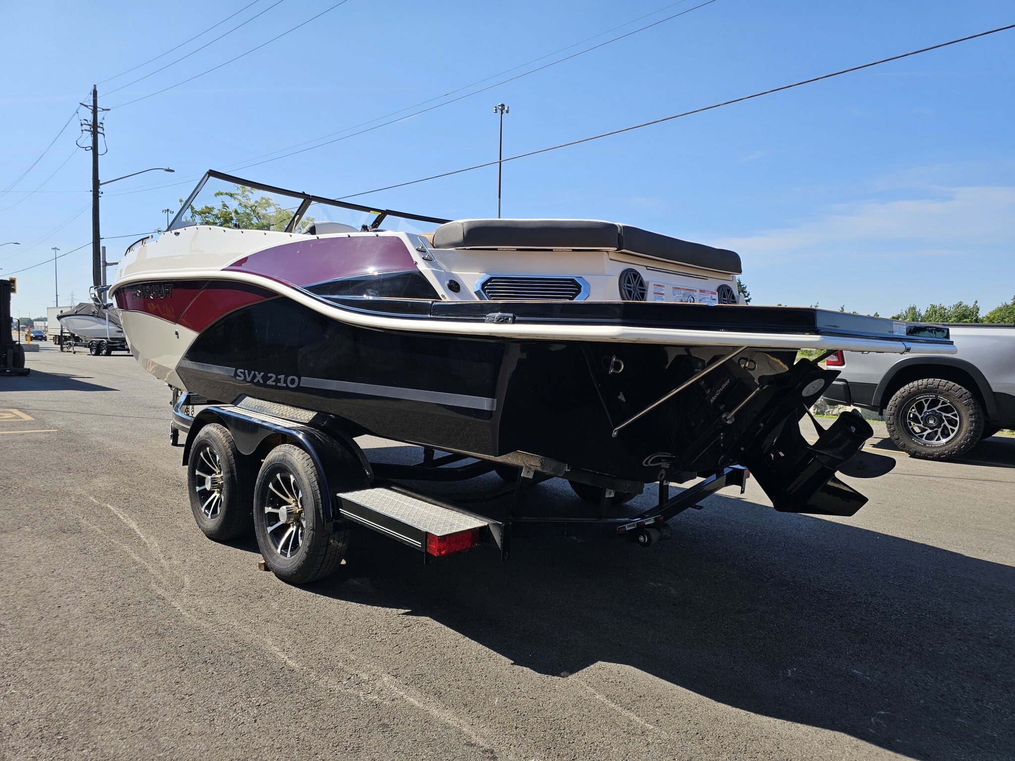 2023 Starcraft Marine SVX 210 With Mercruiser 4.5L 250HP