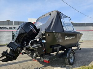 2023 Legend F19 Pro WITH Mercury 150 4 Stroke w/ Hydraulic Steering