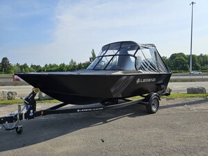 2023 Legend F19 Pro WITH Mercury 150 4 Stroke w/ Hydraulic Steering