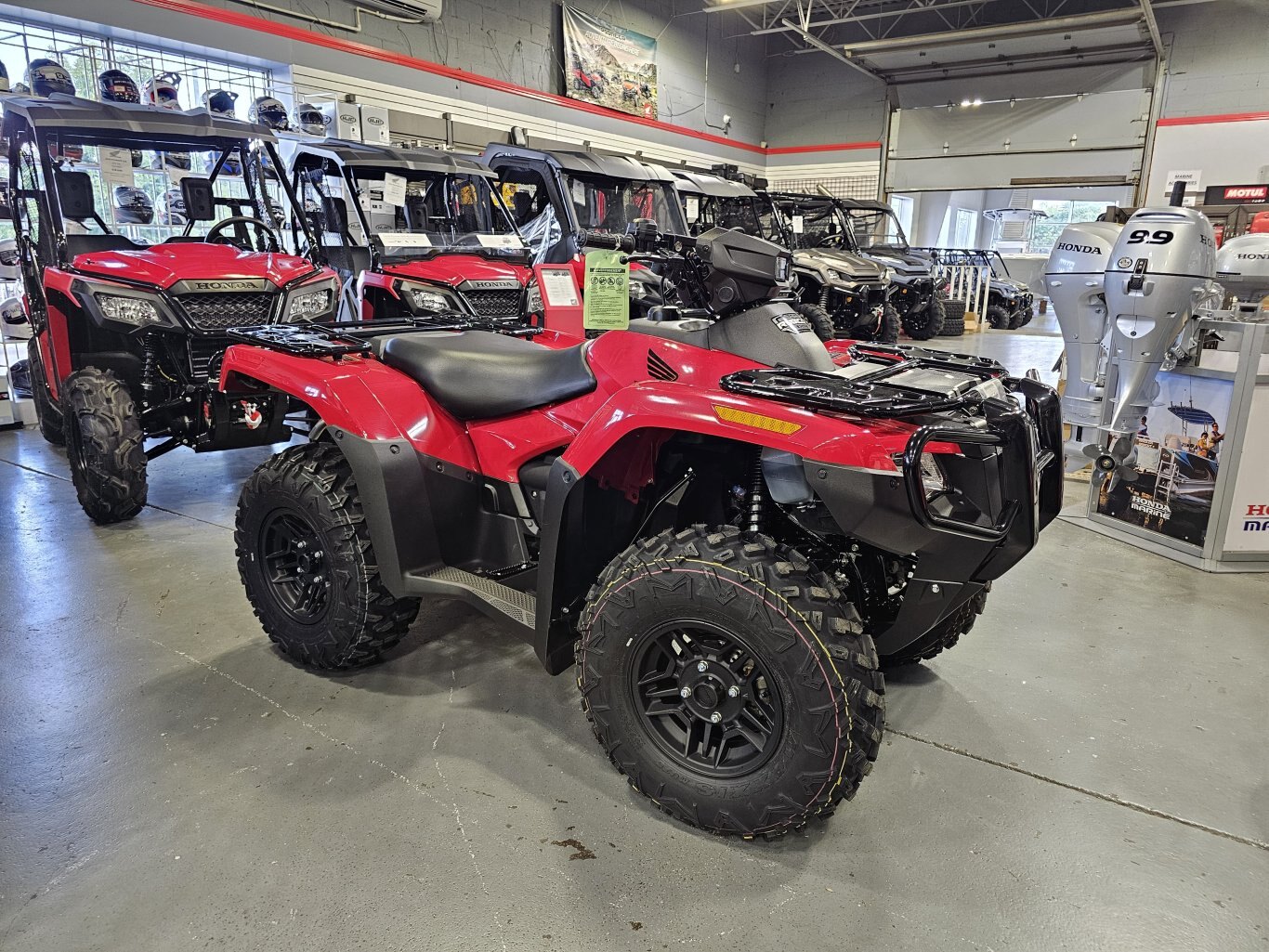 2024 YAMAHA GRIZZLY 50TH ANNIVERSARY W/ CAMSO TRACK KIT, HEATED GRIPS AND WINDSCREEN. - Black Friday Event! - 0% Financing up to 24 months on all in-stock 2024 models OR Manufacturer Rebates  up to $1000 + $500 Accessory Credit