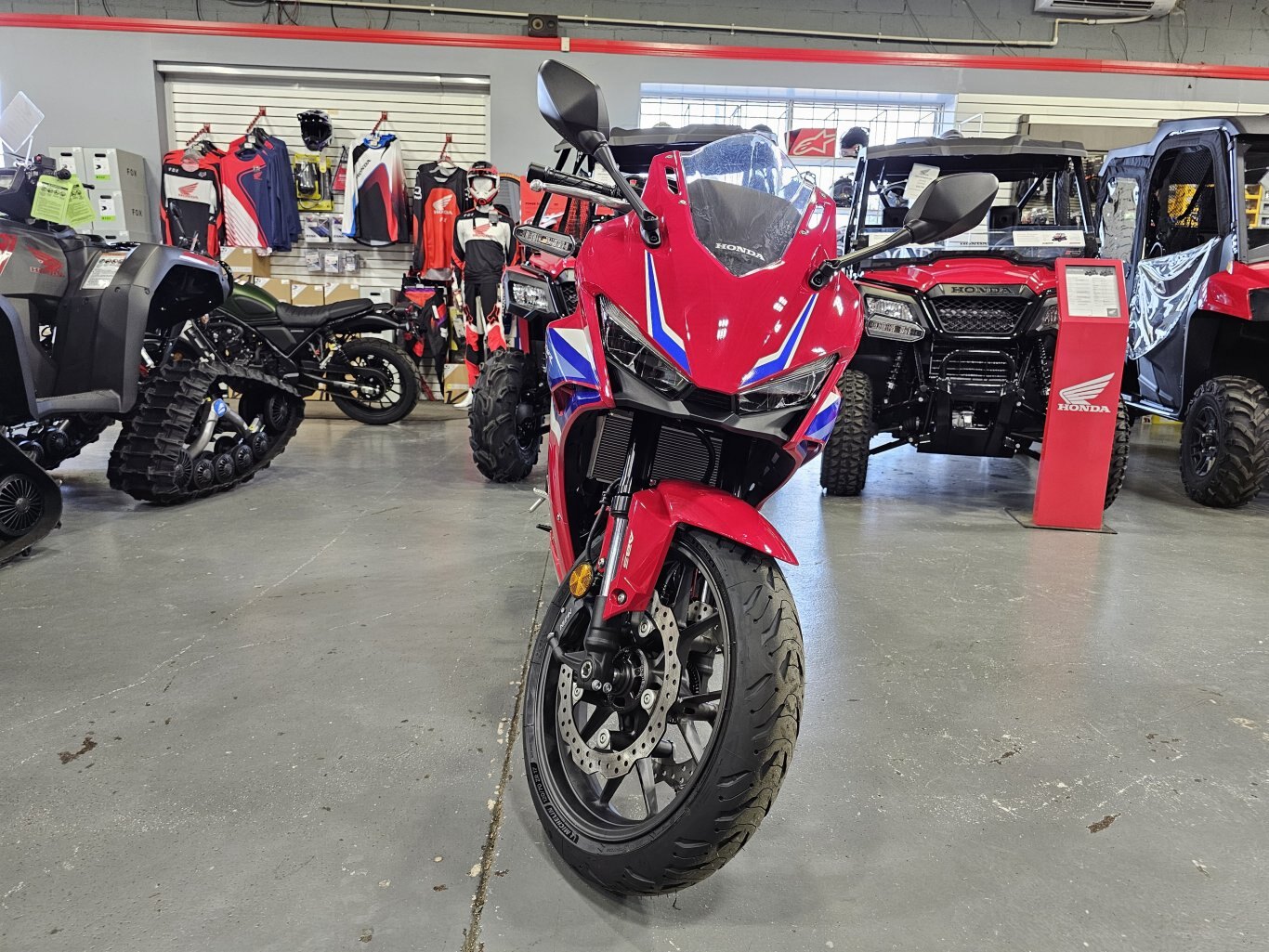 2024 Honda CBR500R ABS