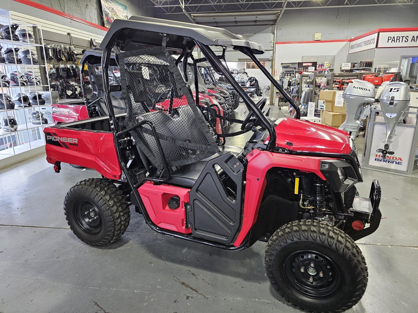 2024 YAMAHA WOLVERINE RMAX4 R-SPEC - DEMO W/MIRRORS & WINCH  - Black Friday Event! - 0% Financing up to 24 months on all 2023 & 2024 models OR rebates up to $4500 & Bonus Windshield!