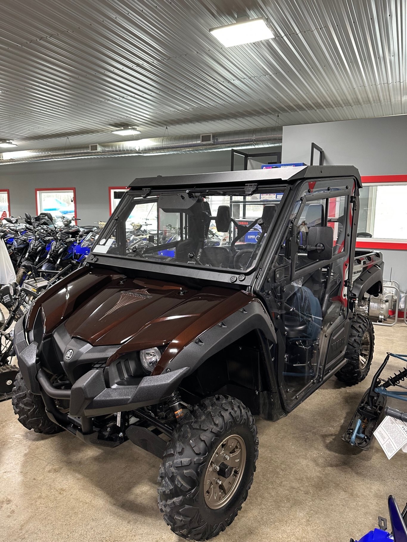 2024 YAMAHA VIKING EPS SE YEAR END SALES EVENT! RATES AS LOW AS 1.99% OR DISCOUNT OF $1000 FULL ENCLOSURE WITH WIPERS & HEAT