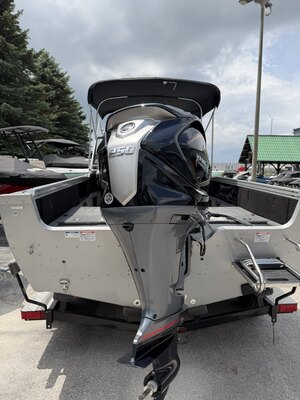 2025 STARCRAFT MARINER 210 XS W/250HP YAMAHA & MATCHING TRAILER