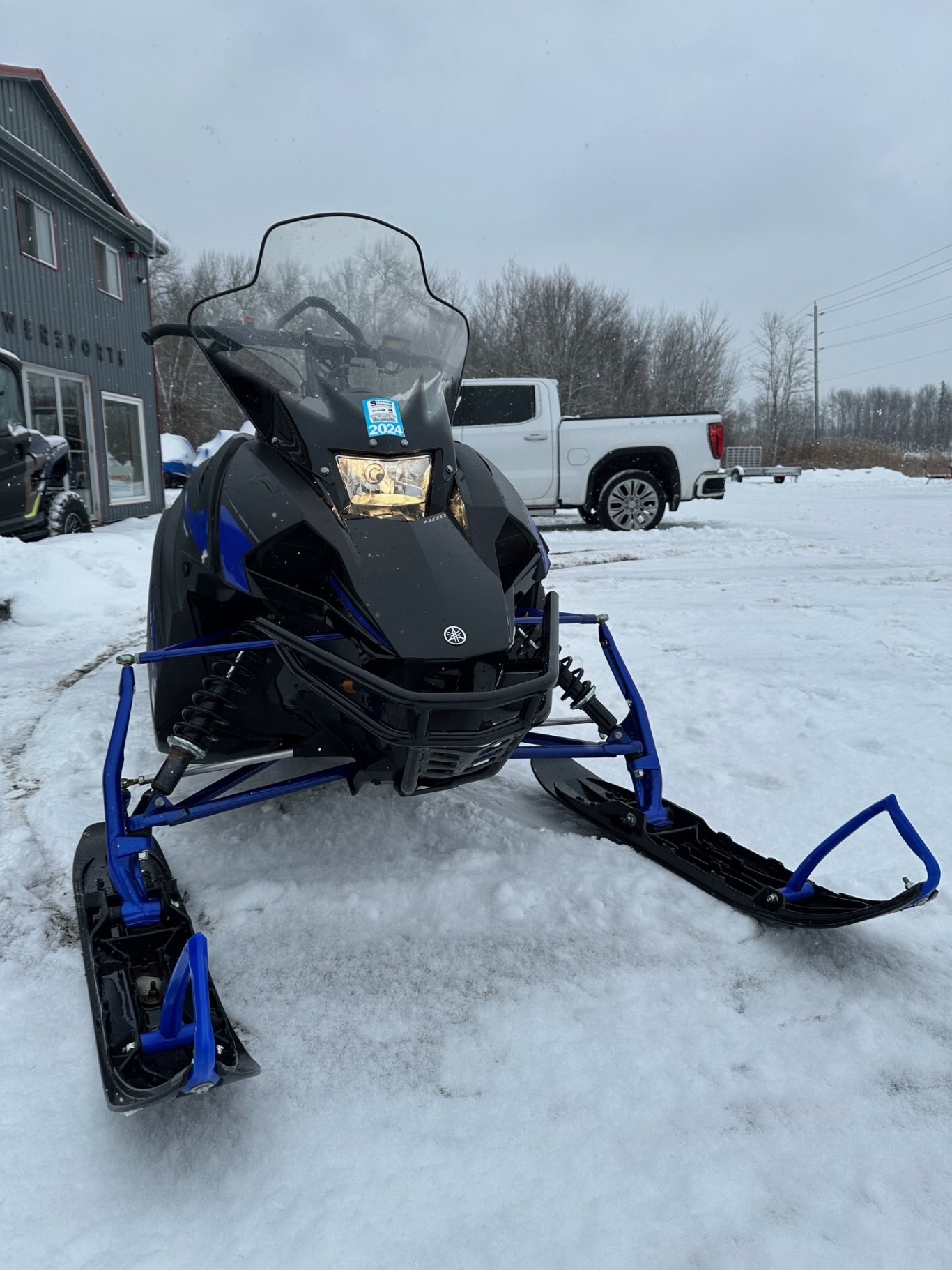 2021 YAMAHA TRANSPORTER LITE ONLY 498 KM!