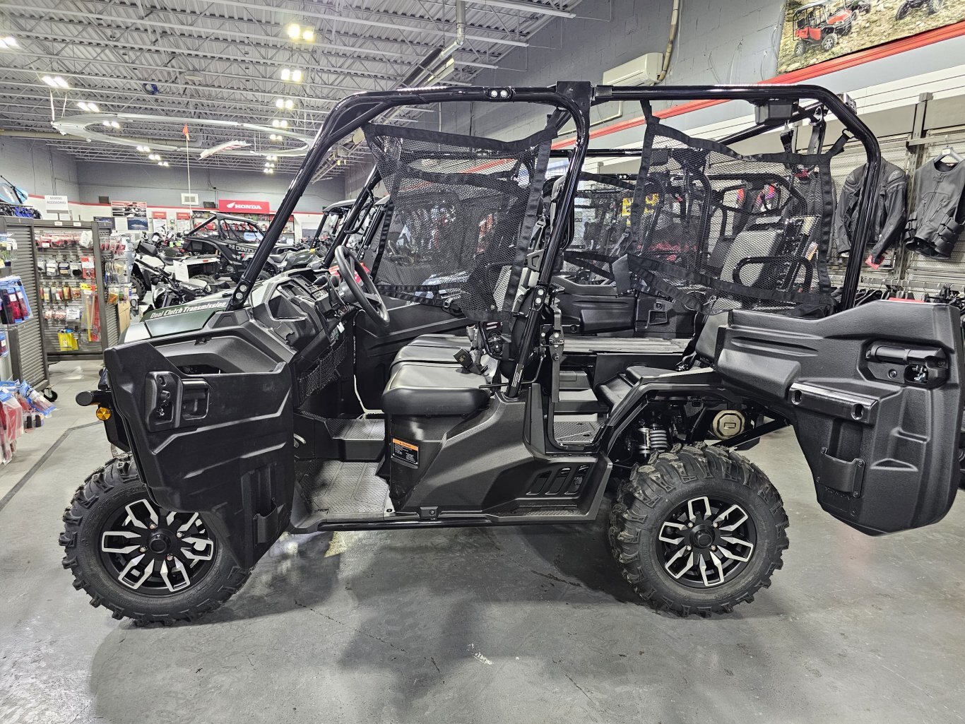 2025 Honda Pioneer 1000 5P Trail