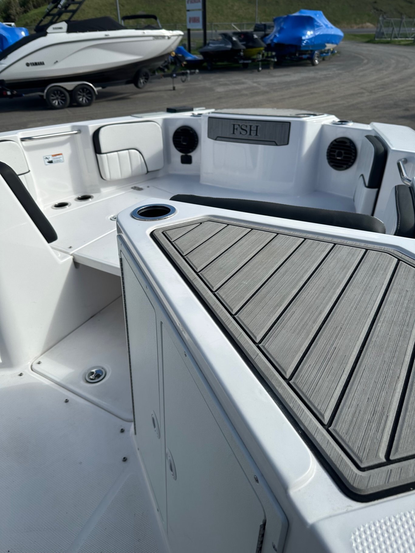 2023 Yamaha 222 FSH Sport E ONLY 20 HRS, WARRANTY UNTIL SEPT 2026!