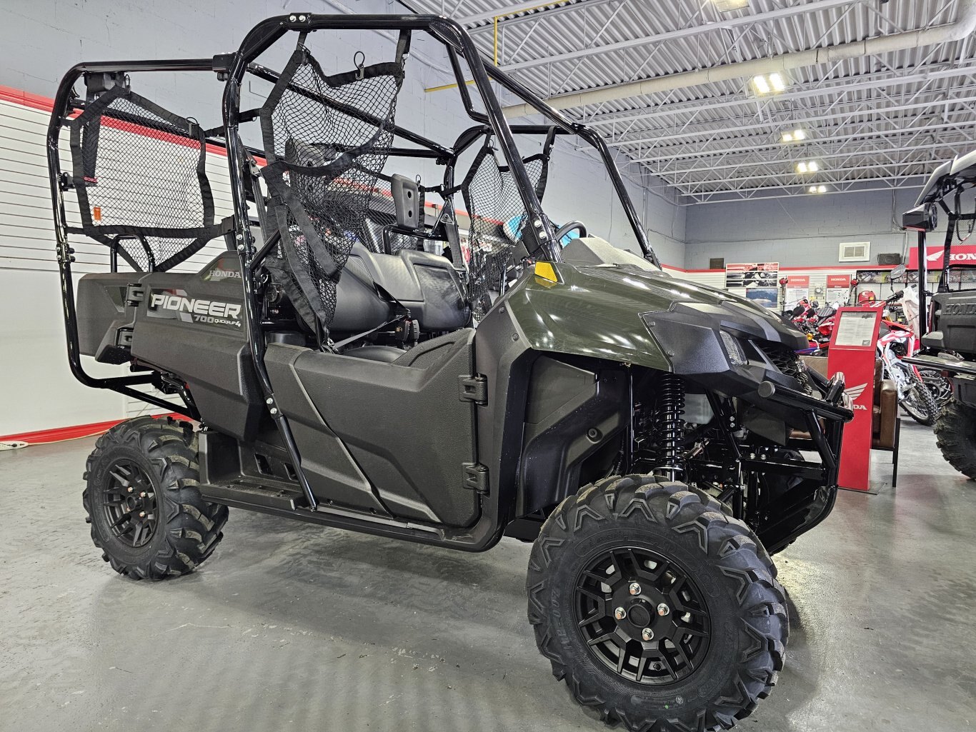2025 Honda Pioneer 700 4P DLX SAVE $500 & FINANCE FROM 2.99%