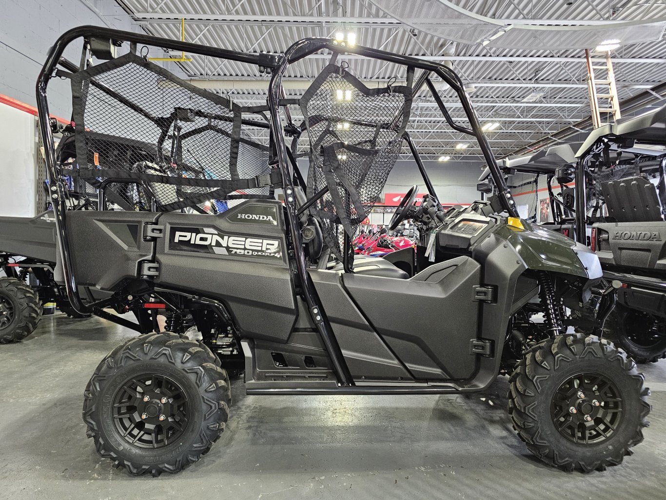 2025 Honda Pioneer 700 4P DLX SAVE $500 & FINANCE FROM 2.99%