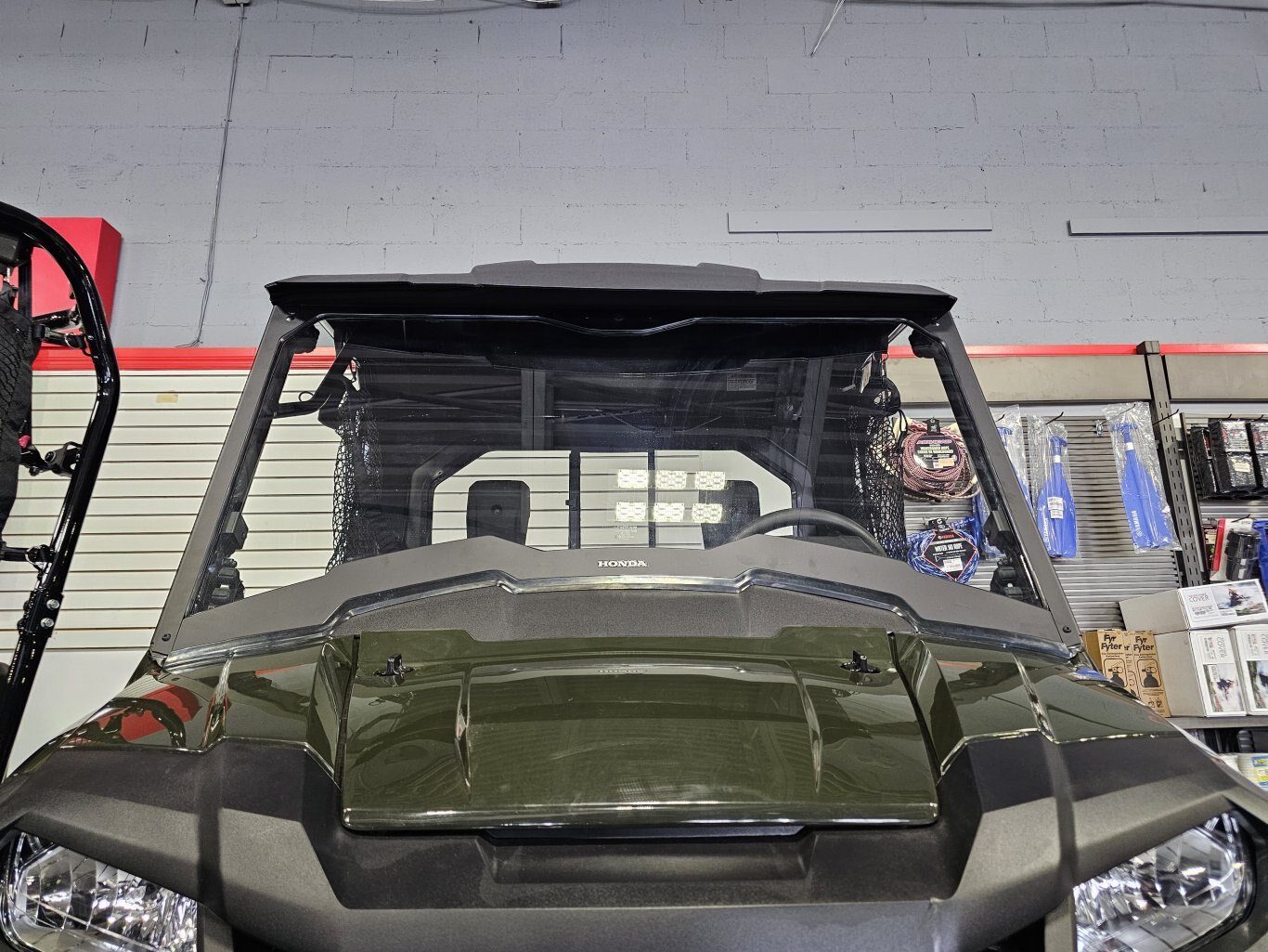 2025 Honda Pioneer 700 2P DLX SAVE $500 & FINANCE FROM 2.99%