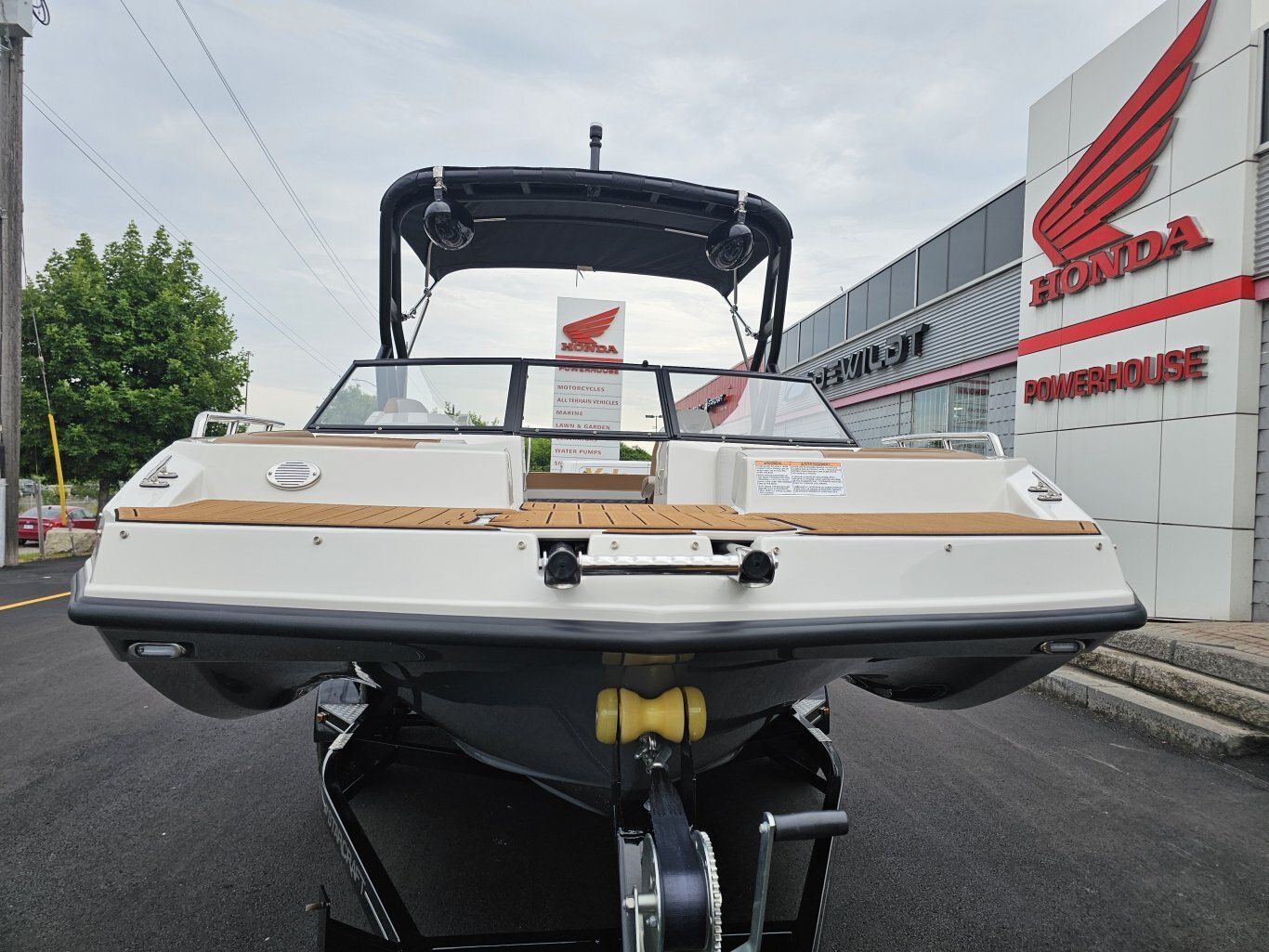 2025 Starcraft SVX 210 IO W/ 4.5L MERCRUISER 250 HP