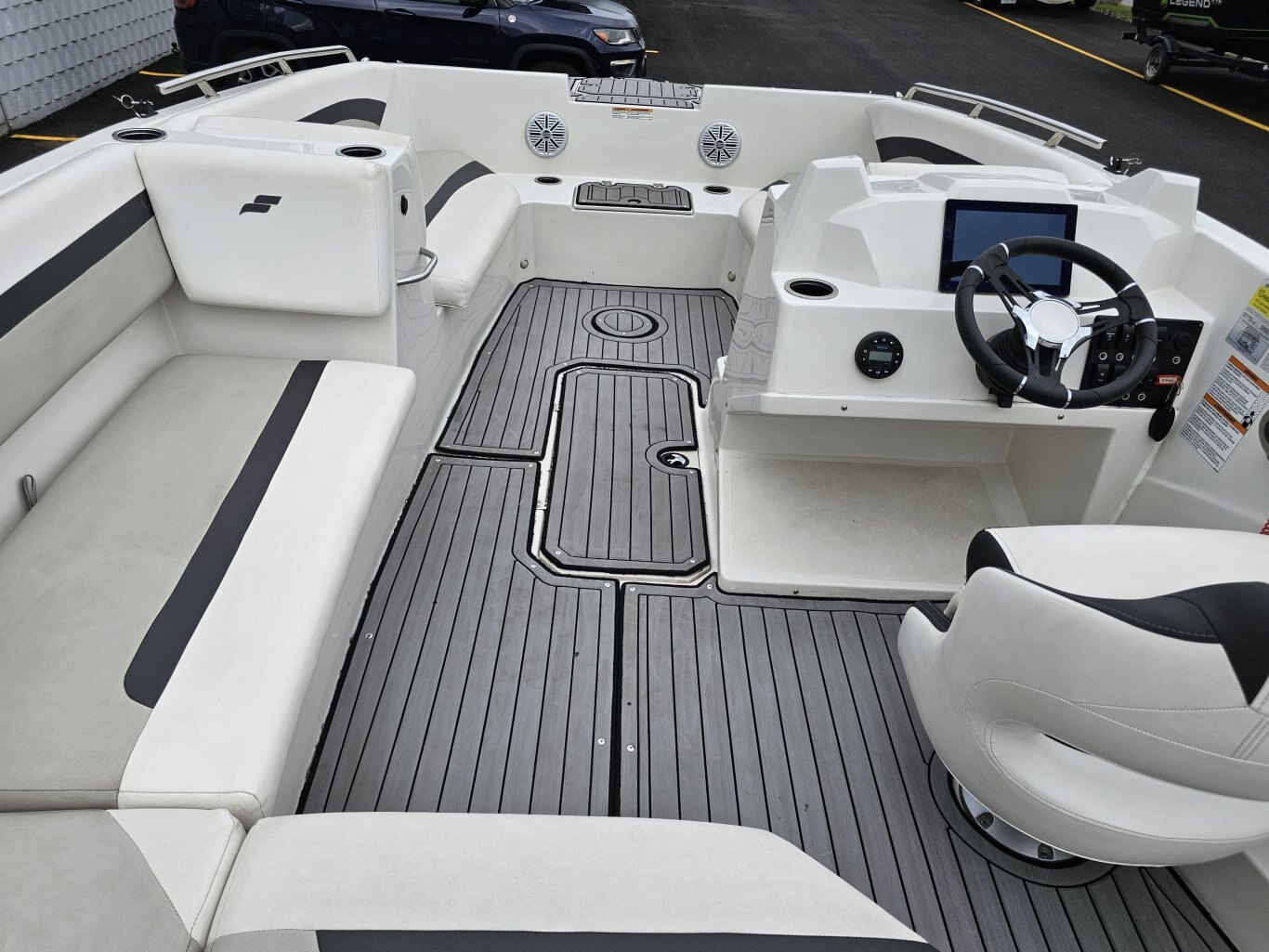 2023 Starcraft SVX 171 493 HOURS