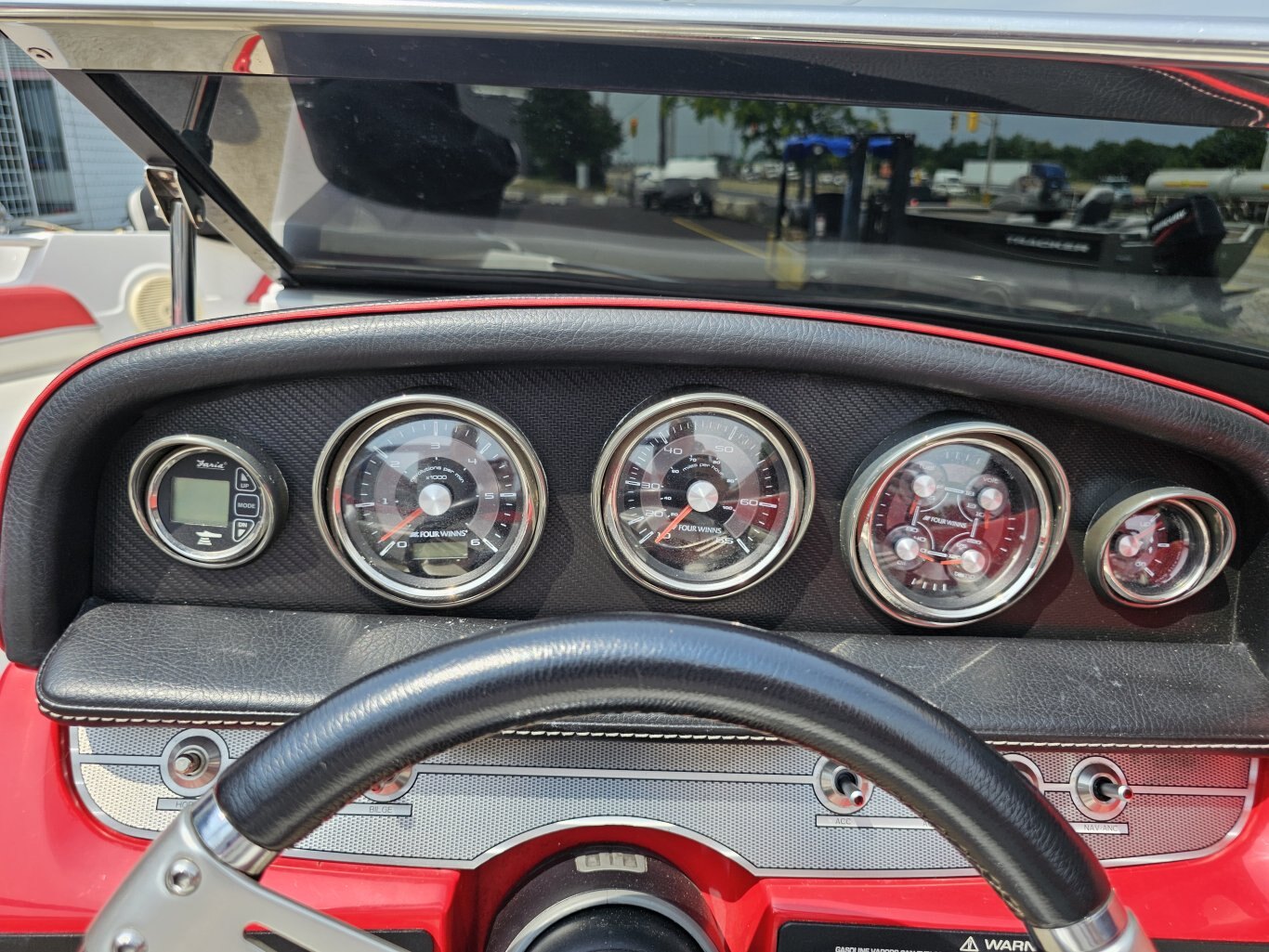 2012 Four Winns H200 SS 347 Hours